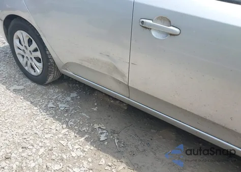 2010 Kia Forte Lx из США, поврежденный, VIN KNAFT4A23A5808465